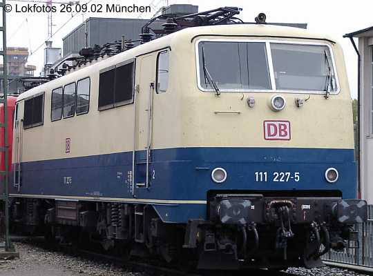 Kein weiteres Foto der Lok 227 vorhanden