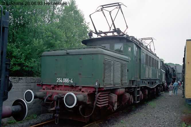 Kein weiteres Foto der Lok 066 vorhanden