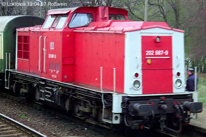 Kein weiteres Foto der Lok 687 vorhanden