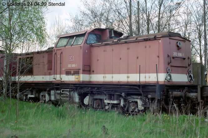 Kein weiteres Foto der Lok 696 vorhanden