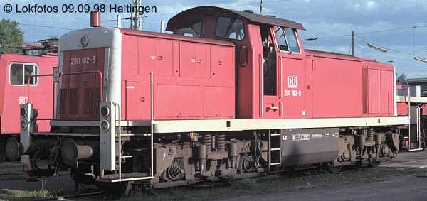 Kein weiteres Foto der Lok 182 vorhanden
