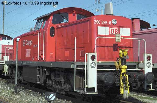 Kein weiteres Foto der Lok 326 vorhanden