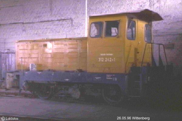 Kein weiteres Foto der Lok 242 vorhanden